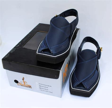 kaptaan chappal dubai